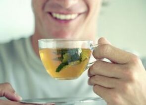 Eating ginger tea for power